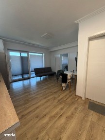 Apartament 3 camere, zona Stefan cel Mare