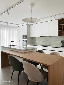 Apartament mare de inchiriat zona centrala