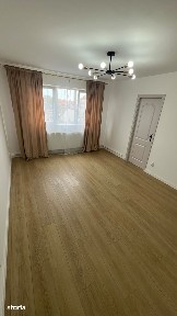 Apartament cu 2 camere RENOVAT situat la ETAJUL 2 !