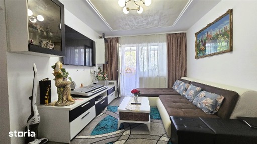 Etaj I | Apartament cu 2 camere si balcon | Botizului