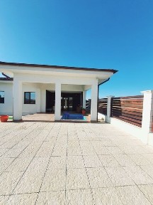 Casă Premium pe COLȚ (3 Fronturi) cu Piscină | 139mp | Cartier Casa Prima, Vladimirescu
