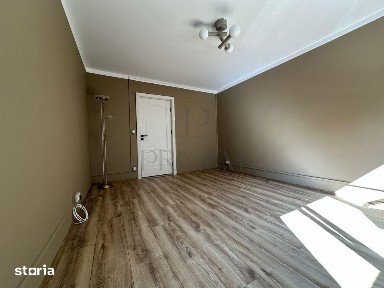 COMPLEX STUDENTESC - AP 1 CAMERA - renovat complet, etaj intermediar
