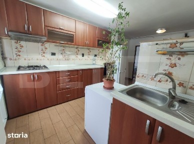 Apartament 3 camere, 80 mp, zona Carpati 2