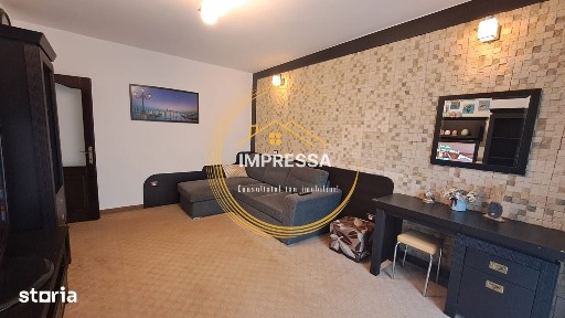 Se vinde apartament 3 camere etaj 3 zona 0 Suceava 119.000euro neg