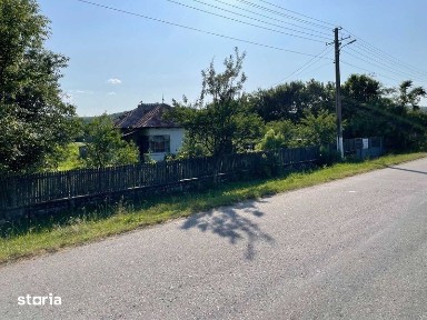 Vand Casa + teren 12.000 mp in Cernisoara, sat Modoia, Valcea