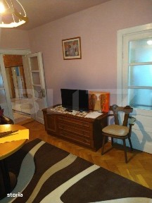 Casa individuala de inchiriat, cu 5 camere, 250 mp, zona Cetate