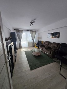 Apartament 2 camere decomandat - central, Mizil | Renovare completă | Mobilat și utilat