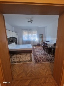 Apartament de inchiriat, parter in vila, 3 camere, 100 mp, curte gener