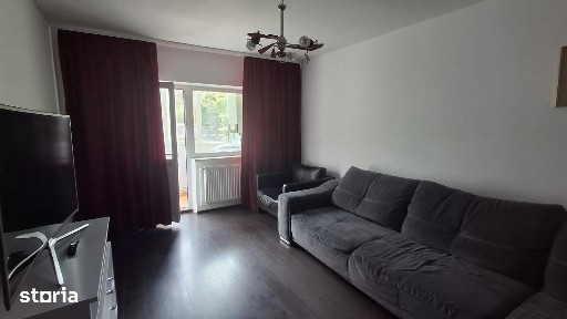 Apartament 2 camere, etajul 1, de INCHIRIAT str GAVRILOV langa piata