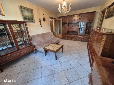 2 camere, et 4/8, strada Turda cu Ion Mihalache
