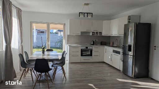 Inchiriez casa in Via Carmina, cu pompa de caldura, comision 0%