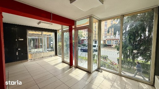 Spațiu comercial/birouri, acces separat, suprafață generoasă