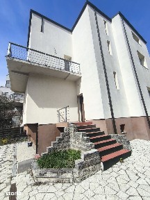 DE ÎNCHIRIAT - SPAȚIU ULTRACENTRAL IASI