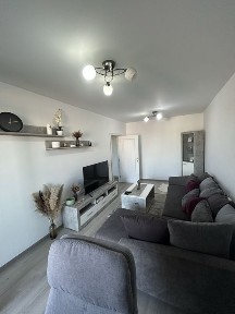 Apartament 2 camere de închiriat - Oneștilor, Lotus Center 2
