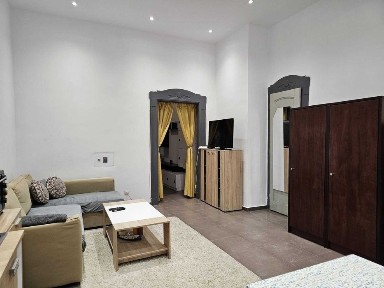 Apartament cu 2 camere și mezanin - Palatul Apollo, Ultracentral (Strada Republicii, Oradea)