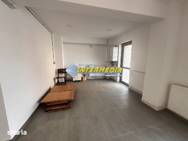 Spatiu comercial 51 mp vanzare CETATE Piata -Stadion vad f bun, finisa