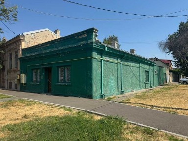 Casa din caramida cu gradina, pivnita si garaj | zona Garii, Braila