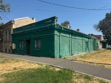 Casa din caramida cu gradina, pivnita si garaj | zona Garii, Braila
