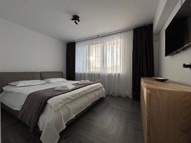 2 camere ULTRACENTRAL / Renovat complet / proprietar