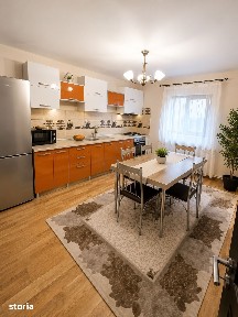 Casă P+1 de vânzare - Craiova, Strada Dobrogea - 220.000 €