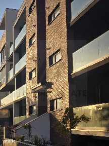 Apartament premium 75 mp utili cu parcare subterana si boxa Central