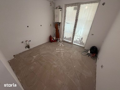 Spatiu comercial de inchiriat 50 mp cu parcare, clientela formata!