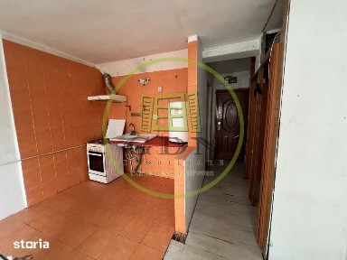 Garsoniera, 25mp, cartier Lapus, zona restaurant Intim
