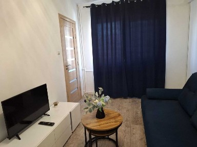 Direct proprietar | Garsonieră elegantă și cochetă, etaj 2, Micălaca - Zona 300