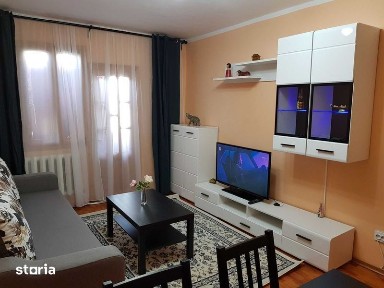 Inchiriez camera in apartament de 3 camere pentru un baiat - SUD