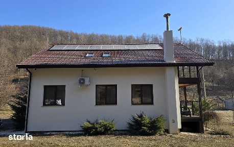 Cabană Agroturistică valea Bozului 6 camere P+M 16.800mp intravilan