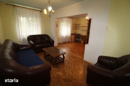 Vând apartament 3 camere în Hunedoara, zona OM-Pța. Eliberării, 64 mp