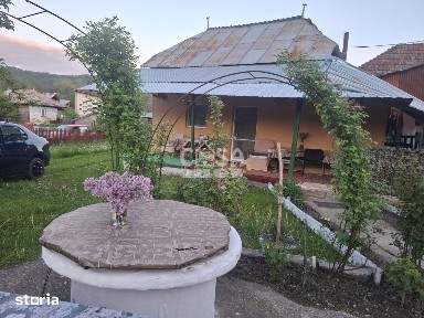 Vanzare casa+teren in com. Barbuletu, jud. Dambovita