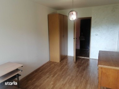 Inchiriez apartament Viseu de Sus 2 camere ultracentral la pret mic