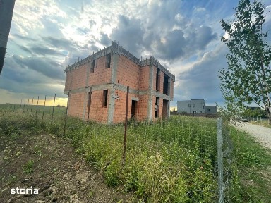 Casa la rosu + Teren 310 mp | Dimieni | Complex rezidential dezvoltare