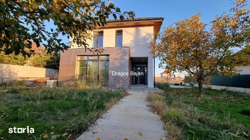 Casa superba // 400mp // Excelent construita