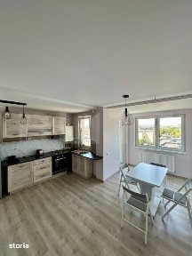 Apartament 3 camere, 70 mp, parcare, zona Someseni