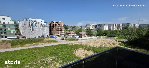 Apartament Nou cu 3 Camere si Vedere Panoramica spre Lacul/Parcul Chi
