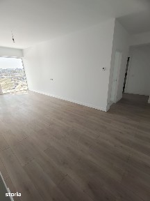 Închiriez apartament Silk District