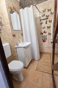 Apt 3 camere de închiriat - Petrila, complet renovat, prima inchiriere