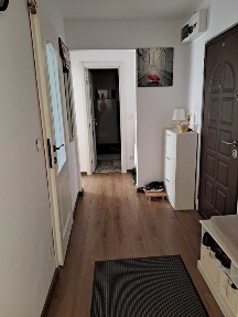 Vânzare apartament cu 2 camere decomandat