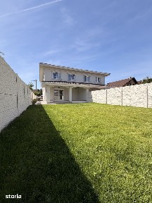 Duplex 5 camere, 126 mp utili, 300 mp teren - in Chisoda