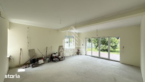 Casa individuala de vanzare cu 5 camere in Dumbravita