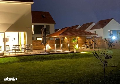 Proprietar închiriez casă în Brasov