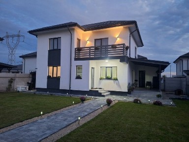 Casa de vânzare P+1+Pod lângă București