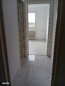 Direct proprietar vand apartament 2 camere, Aleea Lamotesti,Berceni!