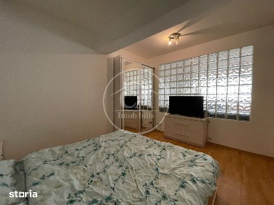 Apartament cu 3 camere de vanzare în Zona Nufărul, Oradea
