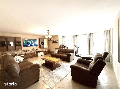 Casa cu 1100 mp teren, priveliste deosebita - 5 camere, livada