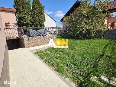 1/2 Duplex mobilat, utilat, 3 camere, 323 mp teren, Cetate, zona Schit
