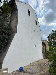 Casa boiereasca 3 camere si terasa