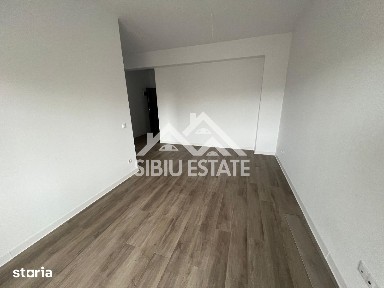 Studio intabulat finisat modern ansamblu Casian Renaissance Selimbar